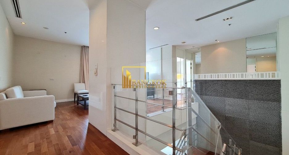For rent 4 bedrooms apartment in Pathum Wan, Bangkok