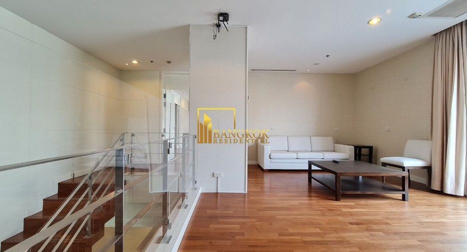 For rent 4 bedrooms apartment in Pathum Wan, Bangkok