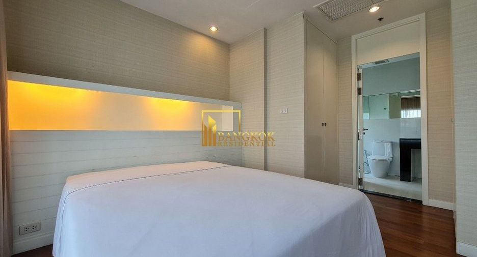 For rent 4 bedrooms apartment in Pathum Wan, Bangkok