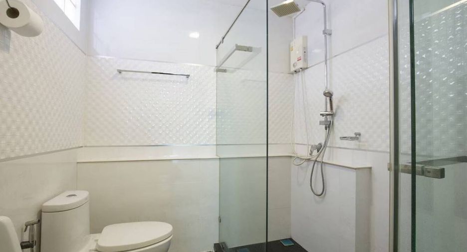 For sale 5 bedrooms house in Pak Kret, Nonthaburi