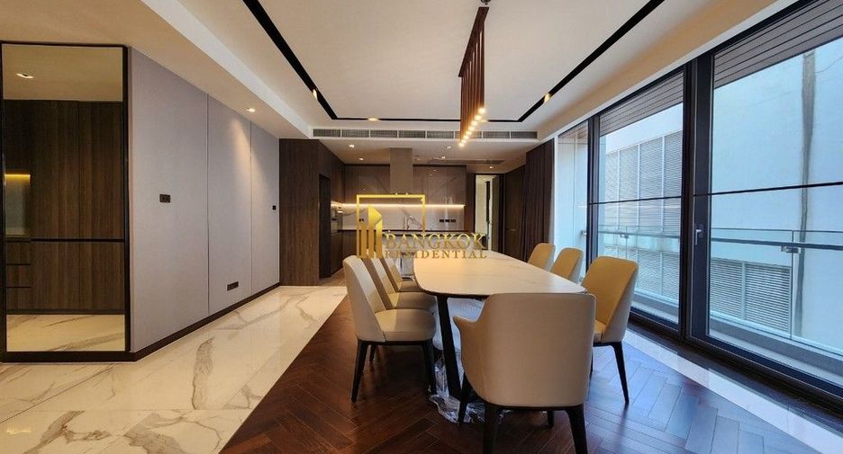 For rent 3 bedrooms apartment in Khlong Toei, Bangkok