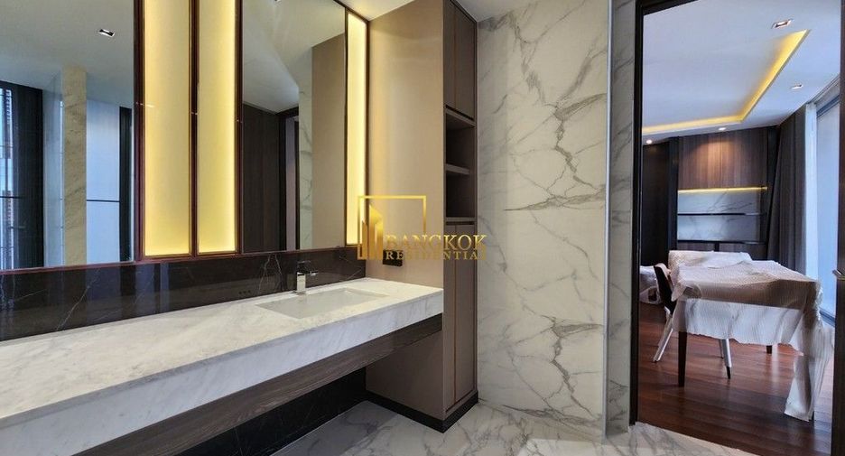 For rent 3 bedrooms apartment in Khlong Toei, Bangkok