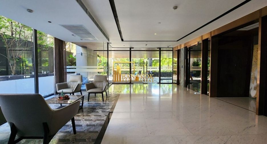 For rent 3 bedrooms apartment in Khlong Toei, Bangkok
