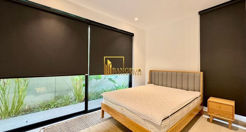 À louer 4 chambres villa à Watthana, Bangkok