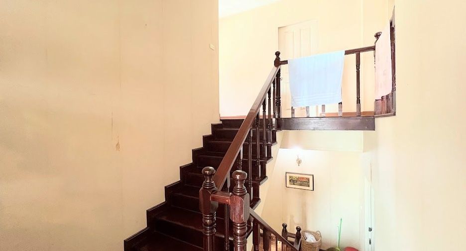 À vendre 4 chambres maison à Bang Na, Bangkok