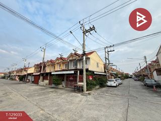 For sale 3 bedrooms townhouse in Mueang Nakhon Pathom, Nakhon Pathom