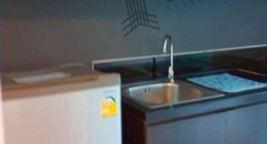 For sale 1 bed condo in Khan Na Yao, Bangkok