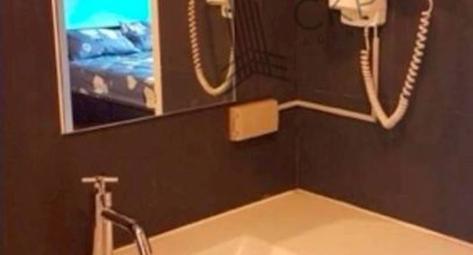 For sale 1 bed condo in Khan Na Yao, Bangkok