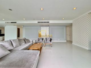 À louer 4 chambres condo à Watthana, Bangkok