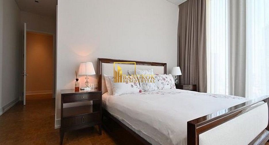 Condo en alquiler de 3 habitaciones en Sathon, Bangkok