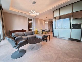 For rent 2 bedrooms condo in Khlong San, Bangkok