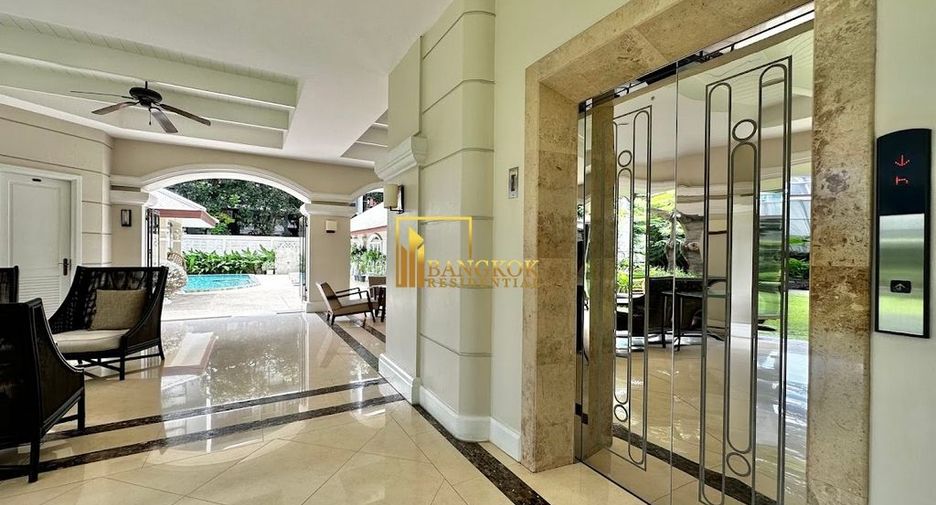 À louer 4 chambres appartement à Khlong Toei, Bangkok