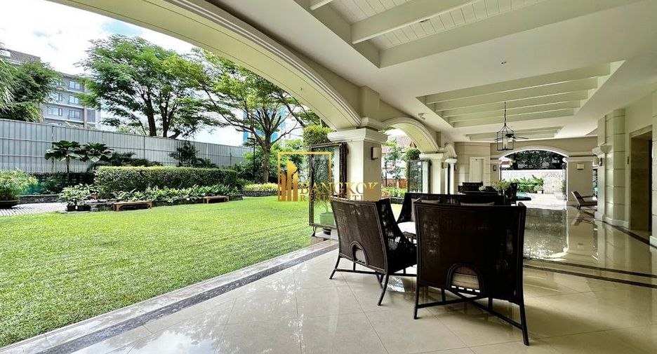 À louer 4 chambres appartement à Khlong Toei, Bangkok