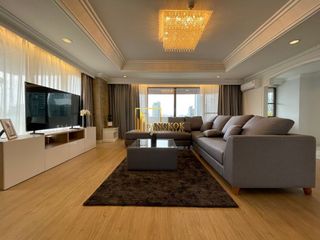 Apartamento en alquiler de 4 habitaciones en Watthana, Bangkok