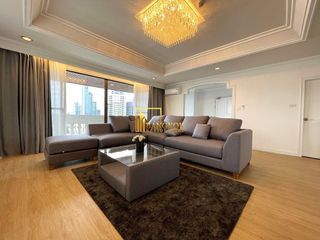 Apartamento en alquiler de 4 habitaciones en Watthana, Bangkok