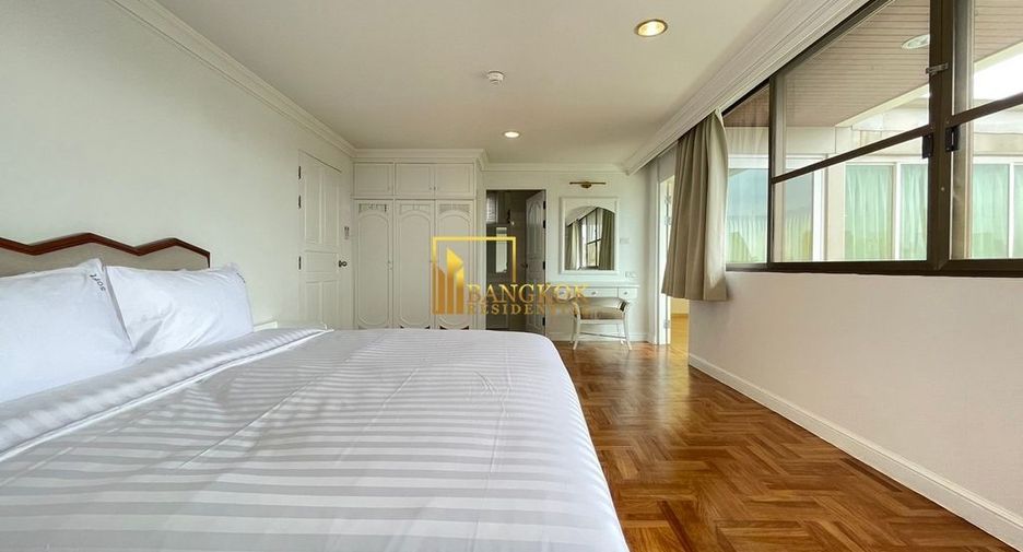 À louer 4 chambres appartement à Watthana, Bangkok