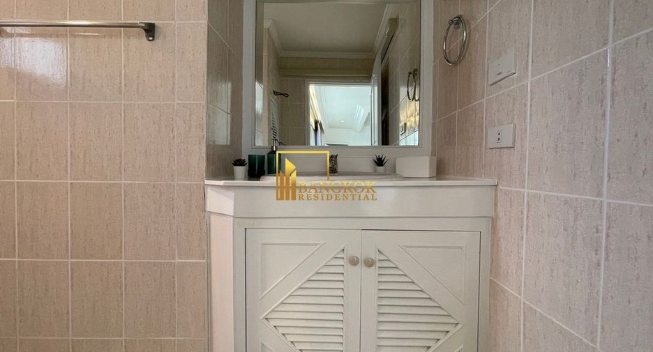 À louer 4 chambres appartement à Watthana, Bangkok