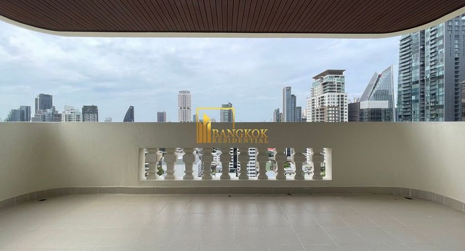 À louer 4 chambres appartement à Watthana, Bangkok