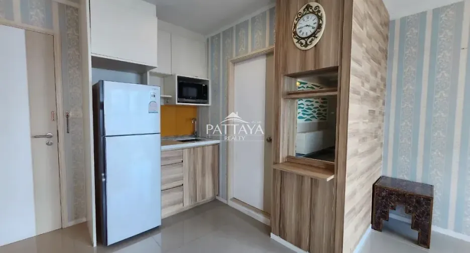 For sale 2 bedrooms condo 