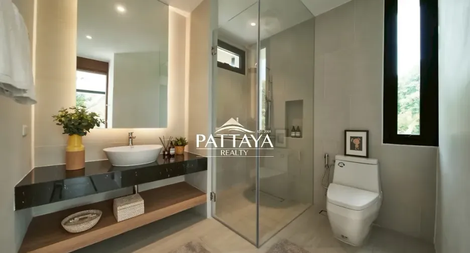 Villa en venta de 2 habitaciones en Sattahip, Chonburi