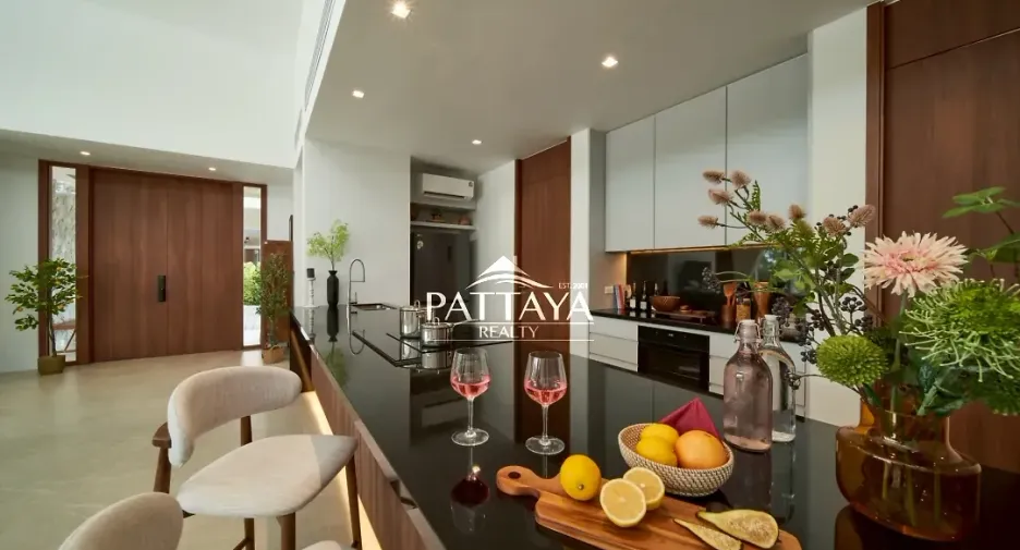 Villa en venta de 2 habitaciones en Sattahip, Chonburi