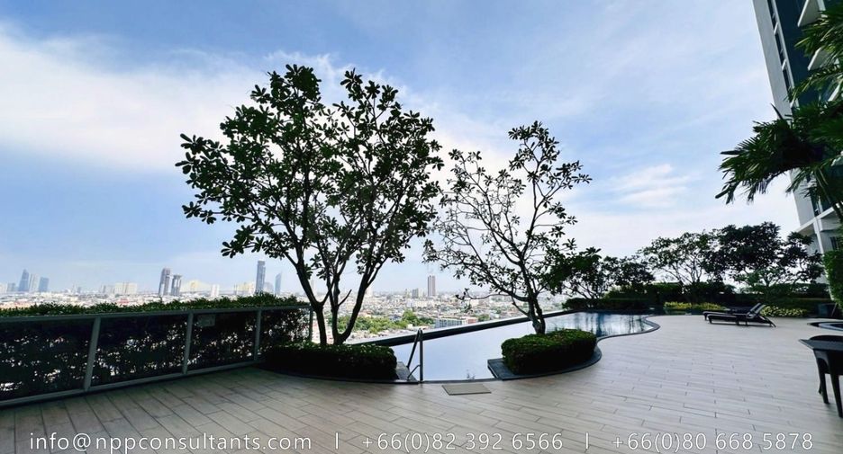For rent 3 bedrooms condo in Bang Kho Laem, Bangkok