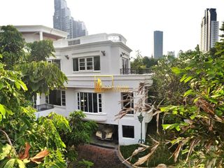 出租 5 卧室 独立屋 在 Watthana, 曼谷