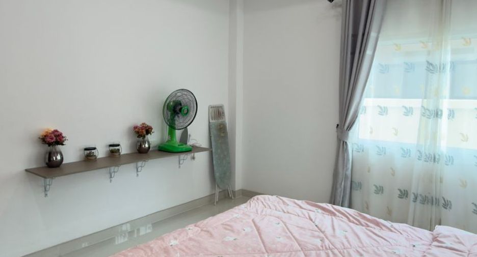 ให้เช่า 3 ห้องนอน วิลล่า ใน บางละมุง, ชลบุรี