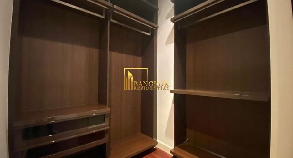 Wohnung zur Miete mit 3 Zimmer in Khlong Toei, Bangkok