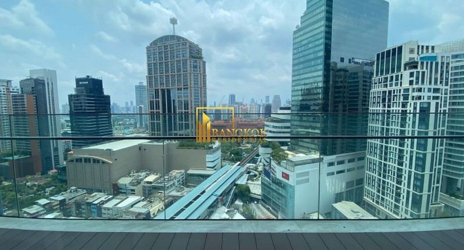 Wohnung zur Miete mit 3 Zimmer in Khlong Toei, Bangkok
