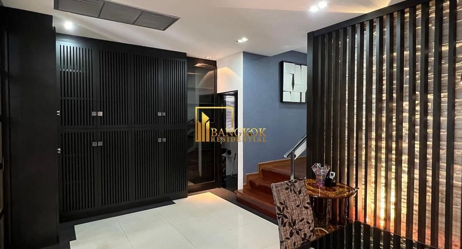Casa en alquiler de 5 habitaciones en Khlong Toei, Bangkok