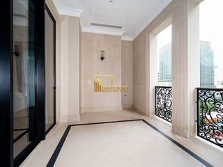 For rent 2 bedrooms condo in Pathum Wan, Bangkok