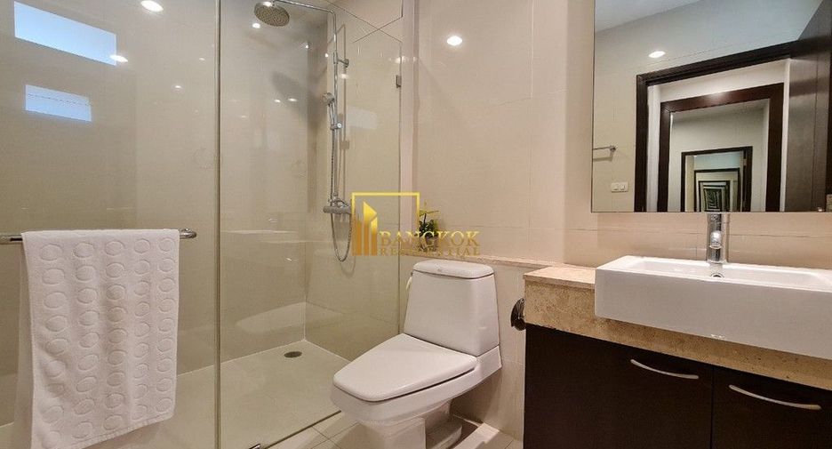 For rent 4 bedrooms apartment in Watthana, Bangkok