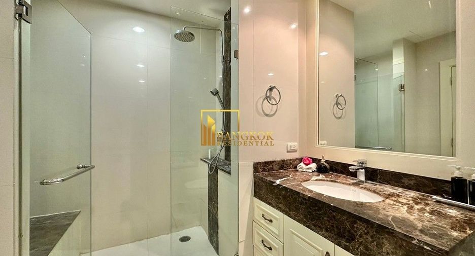 ให้เช่า 4 ห้องนอน เซอร์วิสอพาร์ตเมนต์ ใน วัฒนา, กรุงเทพฯ
