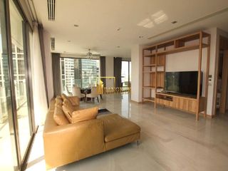 Wohnung zur Miete mit 3 Zimmer in Watthana, Bangkok