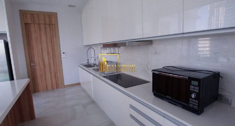 Wohnung zur Miete mit 3 Zimmer in Watthana, Bangkok
