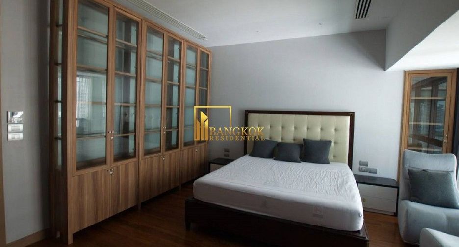 Wohnung zur Miete mit 3 Zimmer in Watthana, Bangkok