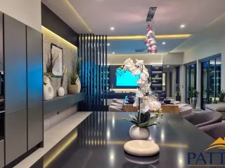 出售 6 卧室 别墅 在 Bang Lamung, Chon Buri