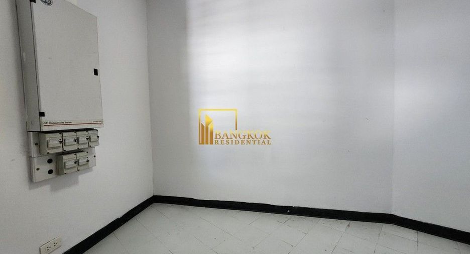 Apartamento en alquiler de 4 habitaciones en Khlong Toei, Bangkok