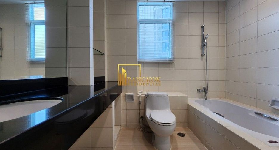 Apartamento en alquiler de 4 habitaciones en Khlong Toei, Bangkok