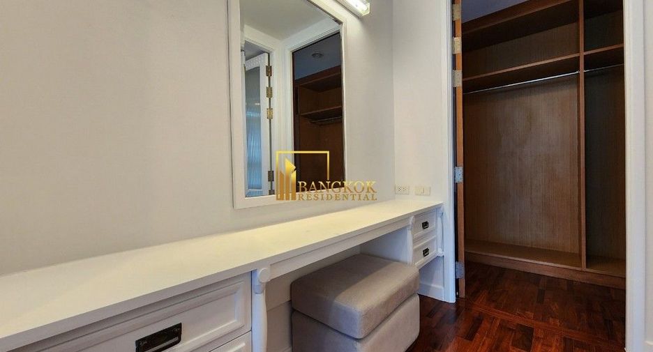 Apartamento en alquiler de 4 habitaciones en Khlong Toei, Bangkok