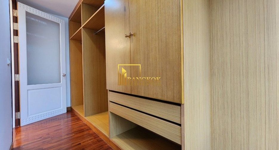 Apartamento en alquiler de 4 habitaciones en Khlong Toei, Bangkok
