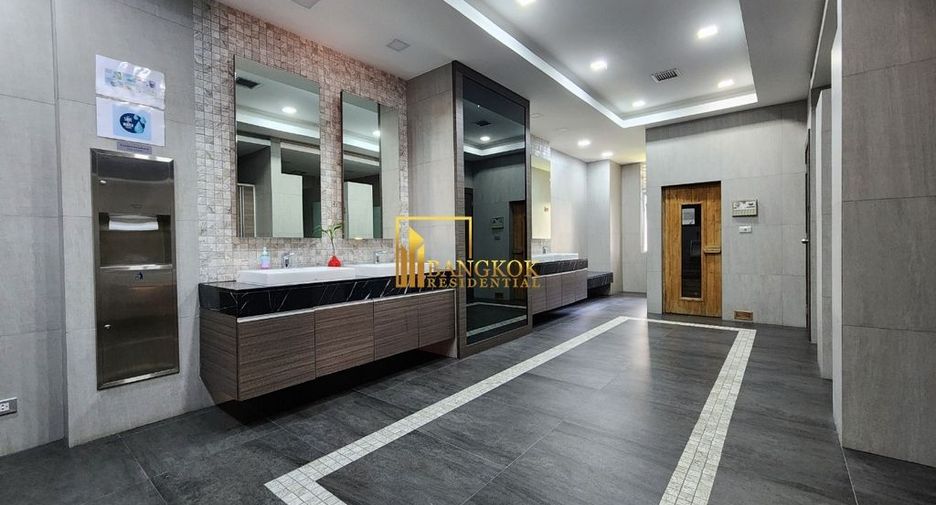 Apartamento en alquiler de 4 habitaciones en Khlong Toei, Bangkok