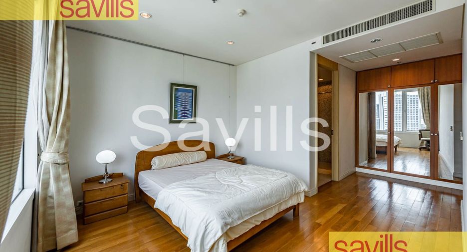 Condo en venta de 3 habitaciones en Sathon, Bangkok