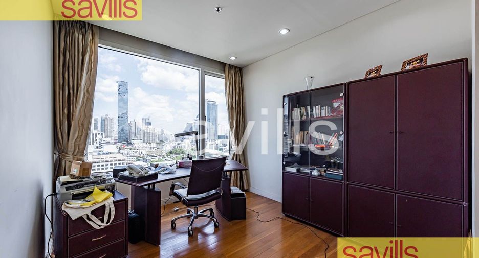 Condo en venta de 3 habitaciones en Sathon, Bangkok