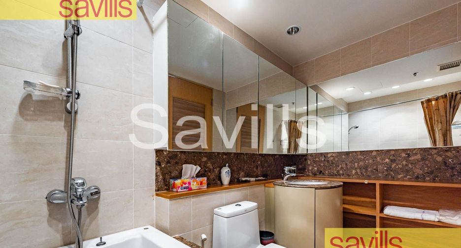 Condo en venta de 3 habitaciones en Sathon, Bangkok