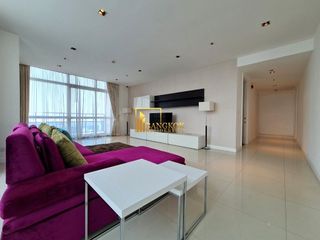 For rent 4 bedrooms condo in Pathum Wan, Bangkok
