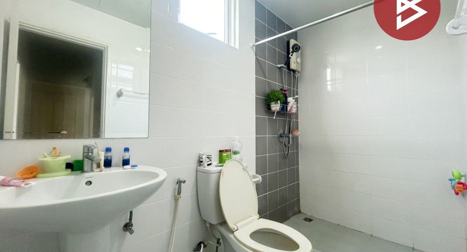 For sale 3 bedrooms townhouse in Bang Bua Thong, Nonthaburi