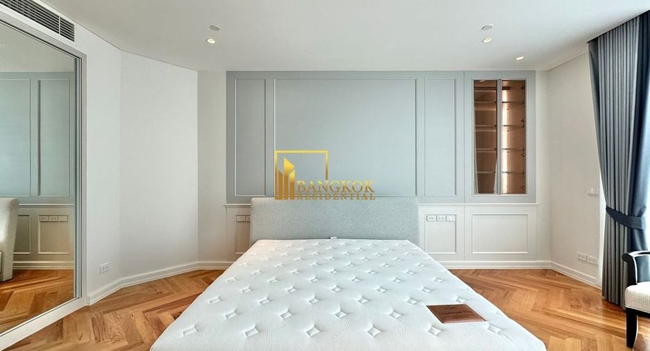 For rent 4 bedrooms condo in Pathum Wan, Bangkok
