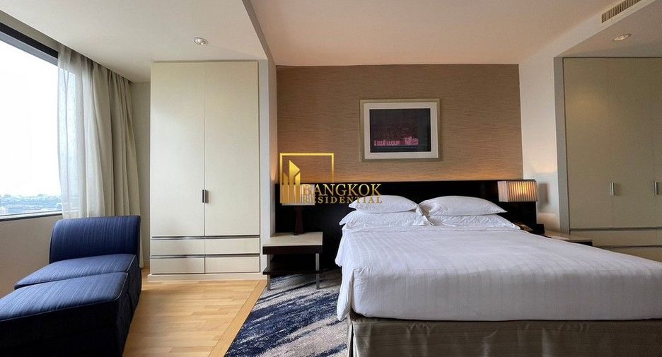 For rent 2 ベッドルーム serviced apartment in Khlong Toei, Bangkok